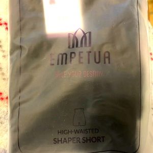 High waisted Shaper Short.